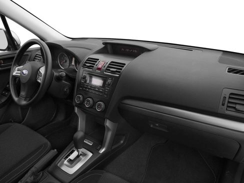 Used 2016 Subaru Forester 2.5i Premium w/ Popular Package #2 AWD/4WD image 10