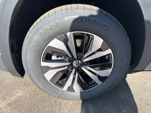 New 2026 Volkswagen Atlas SE AWD/4WD image 29