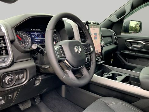 New 2026 RAM 1500 Big Horn AWD/4WD image 8