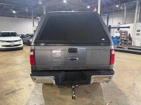Used 2013 Ford F250 Lariat w/ Lariat Ultimate Pkg AWD/4WD image 3