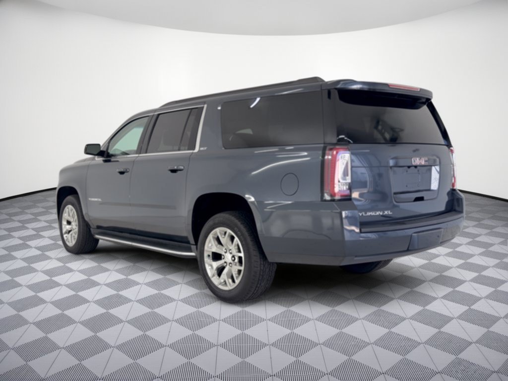 Used 2020 GMC Yukon XL SLT w/ Open Road Package AWD/4WD image 3