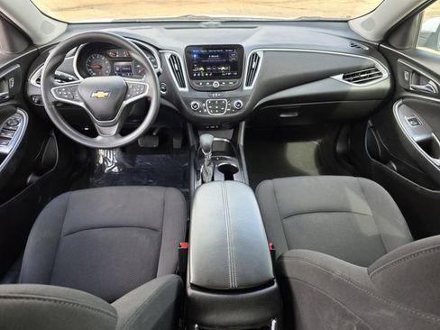 Used 2023 Chevrolet Malibu LT image 8