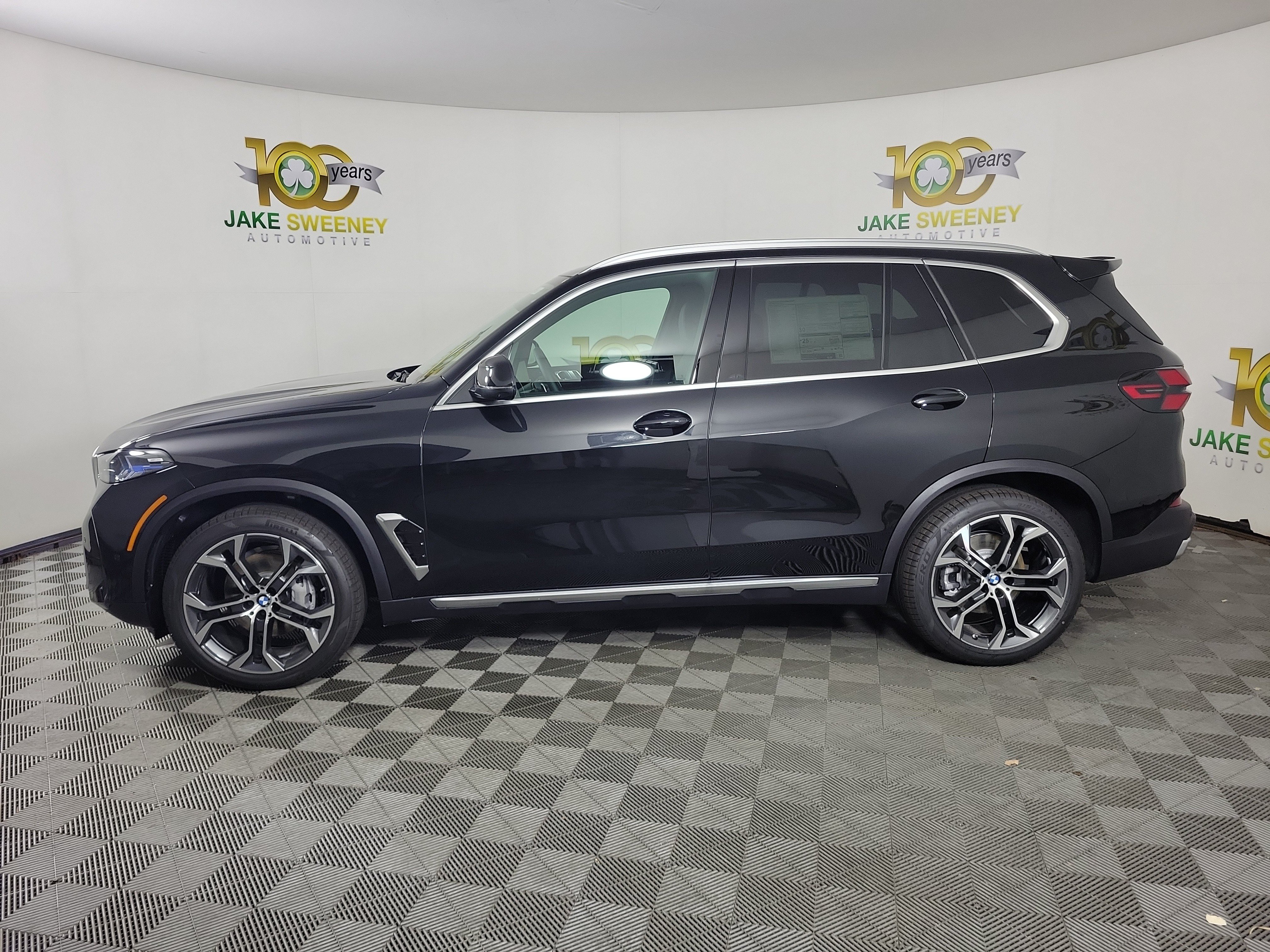 New 2026 BMW X5 xDrive40i AWD/4WD image 4
