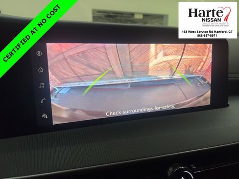 Certified 2025 Nissan Murano SV image 10