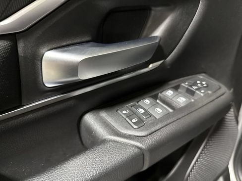 Used 2025 RAM 1500 Big Horn RWD image 21