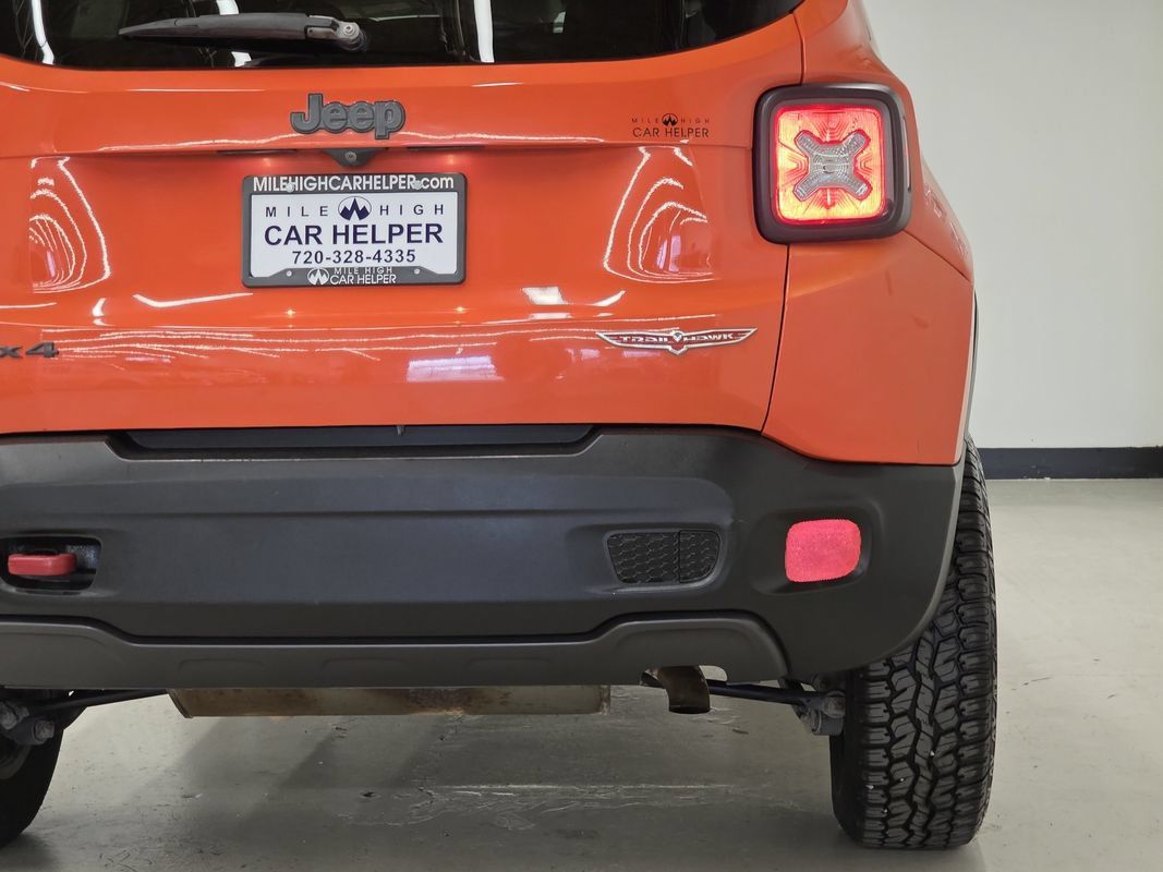 Used 2016 Jeep Renegade Trailhawk AWD/4WD image 47