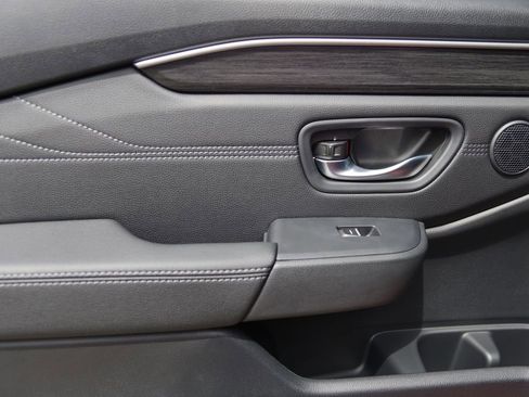 New 2026 Honda Pilot Touring image 27