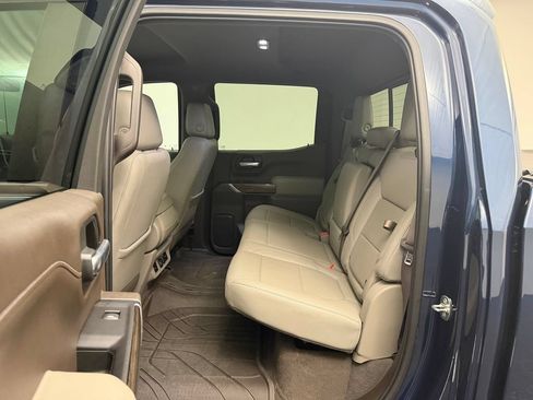 Used 2019 Chevrolet Silverado 1500 LT w/ Convenience Package AWD/4WD image 22