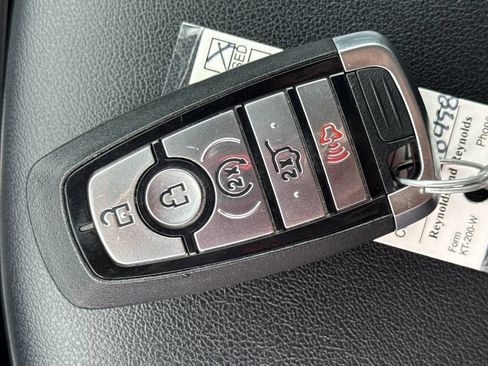Used 2024 Ford Edge SEL w/ Convenience Package AWD/4WD image 33