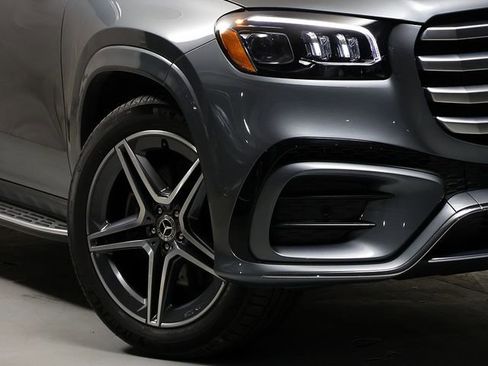Certified 2026 Mercedes-Benz GLS 450 4MATIC image 3