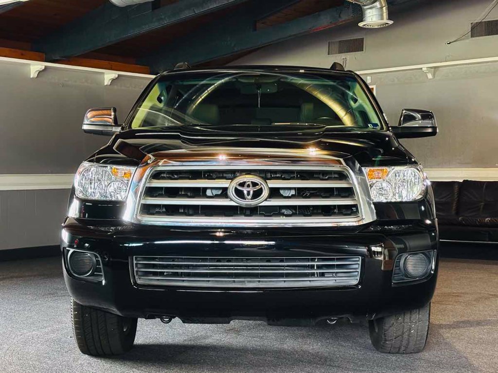 Used 2015 Toyota Sequoia Limited AWD/4WD image 18