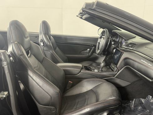 Used 2018 Maserati GranTurismo Sport image 15