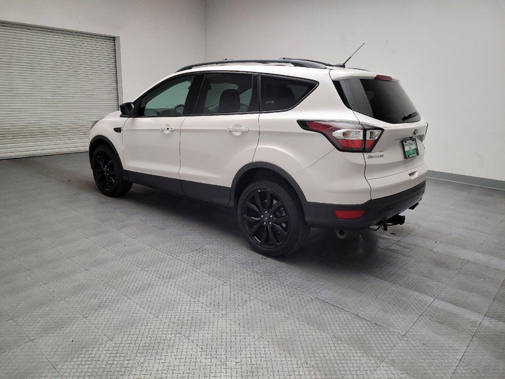 Used 2017 Ford Escape Titanium AWD/4WD image 3