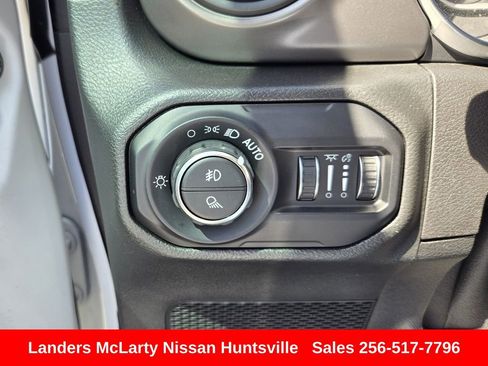 Used 2021 Jeep Gladiator Sport AWD/4WD image 28