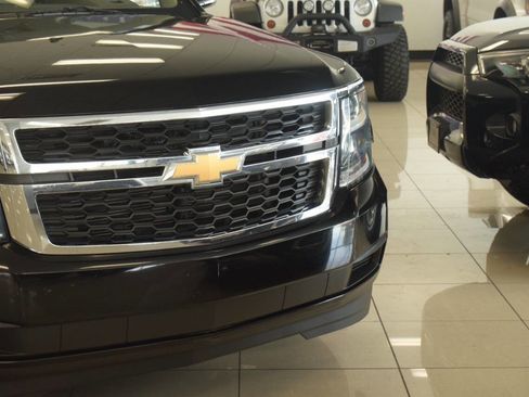 Used 2017 Chevrolet Tahoe LT RWD image 5
