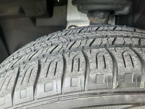 Used 2018 Jeep Compass Sport AWD/4WD image 12