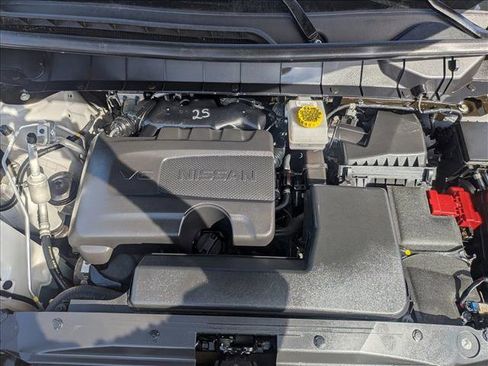 Used 2024 Nissan Pathfinder Platinum w/ Cargo Package AWD/4WD image 26