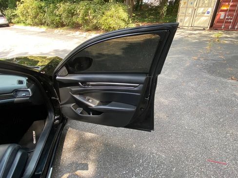 Used 2020 Honda Accord Sport image 39