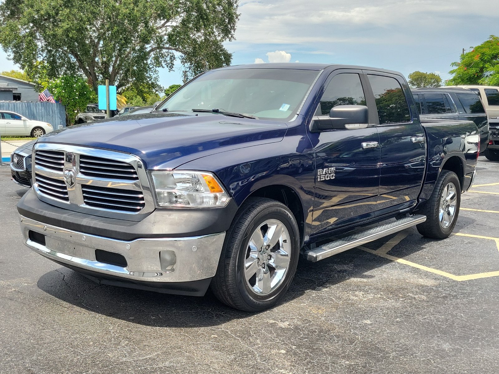 Used 2015 RAM 1500 Big Horn RWD image 29