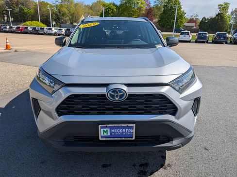 Used 2022 Toyota RAV4 LE AWD/4WD image 8