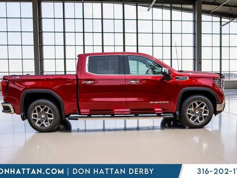 Used 2022 GMC Sierra 1500 SLT w/ SLT Premium Plus Package AWD/4WD image 36