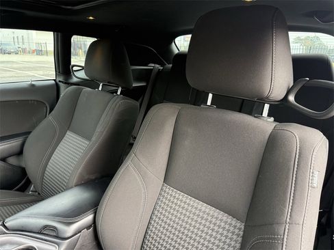 Used 2023 Dodge Challenger SXT image 24