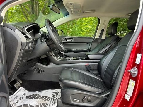 Used 2016 Ford Edge SEL w/ Equipment Group 201A AWD/4WD image 12