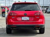 Used 2017 Volkswagen Golf Alltrack S image 5