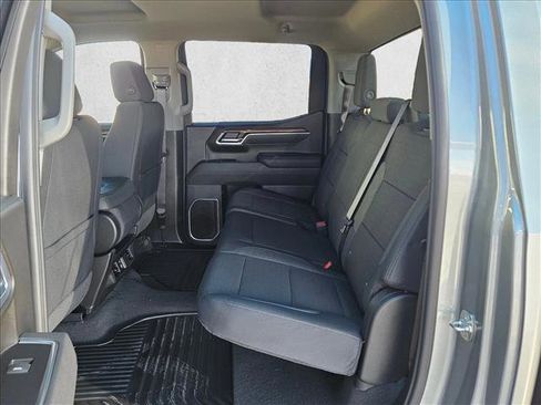 New 2026 Chevrolet Silverado 1500 LT image 17