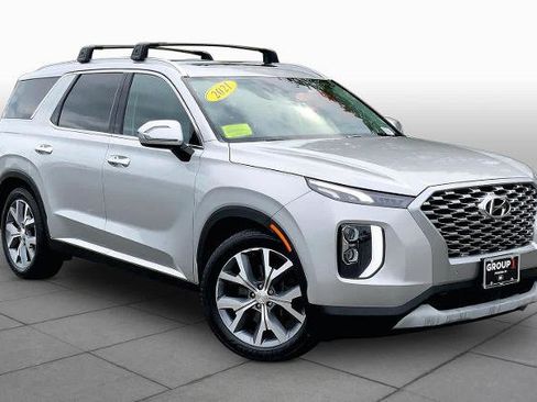 Used 2021 Hyundai Palisade SEL w/ Premium Package AWD/4WD image 3