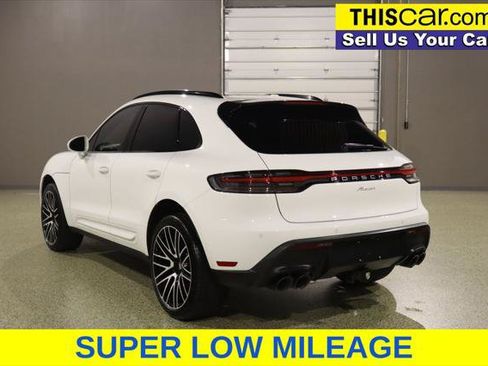 Used 2025 Porsche Macan Turbo AWD/4WD image 5