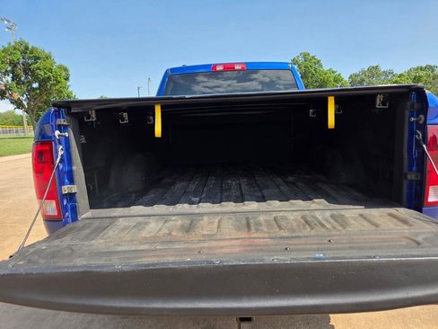 Used 2014 RAM 1500 Express AWD/4WD image 39