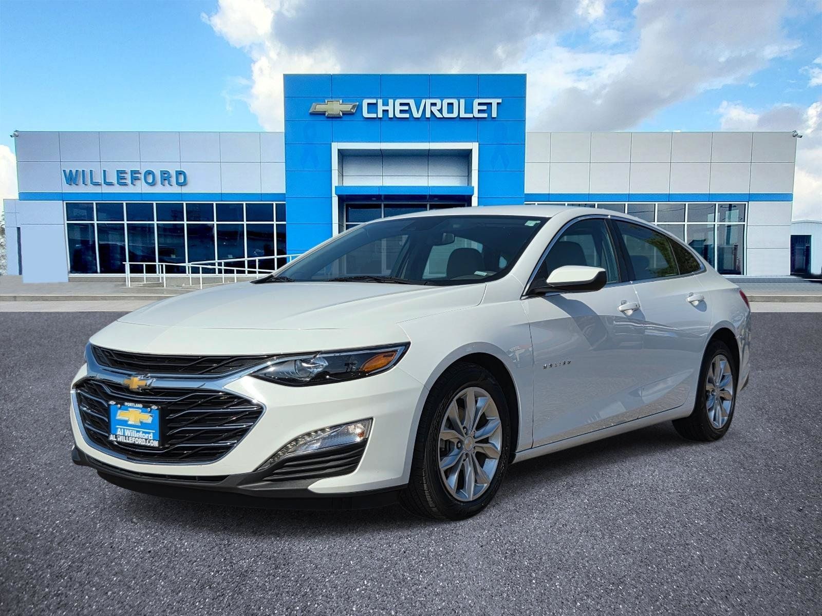 Used 2024 Chevrolet Malibu LT FWD image 1