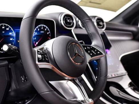 New 2026 Mercedes-Benz GLC 300 4MATIC image 21