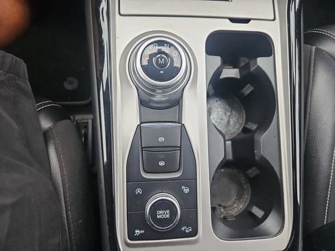 Used 2022 Ford Explorer ST w/ Equipment Group 401A AWD/4WD image 18