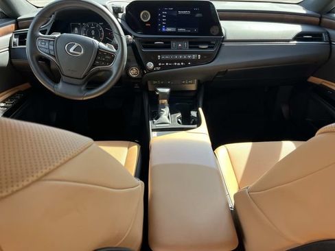Certified 2025 Lexus ES 350 w/ Premium Package FWD image 12