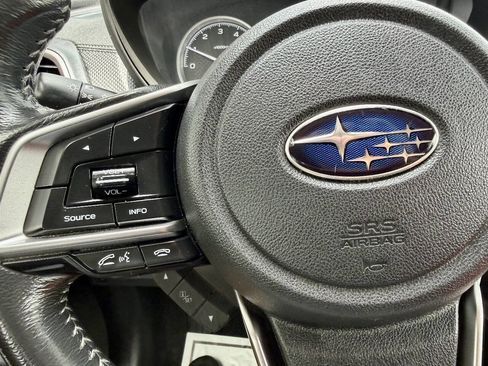 Used 2019 Subaru Forester Premium AWD/4WD image 37