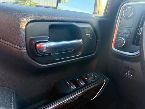 Used 2022 Chevrolet Silverado 1500 LT image 20