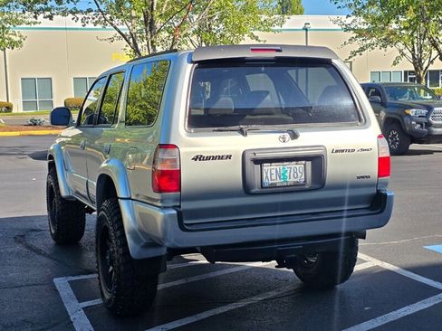 Used 2000 Toyota 4Runner Limited AWD/4WD image 7