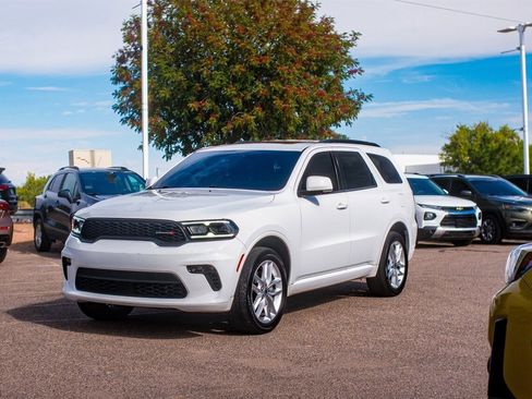 Used 2022 Dodge Durango GT image 3