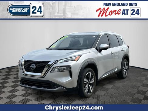 Used 2022 Nissan Rogue SL w/ SL Premium Package image 1