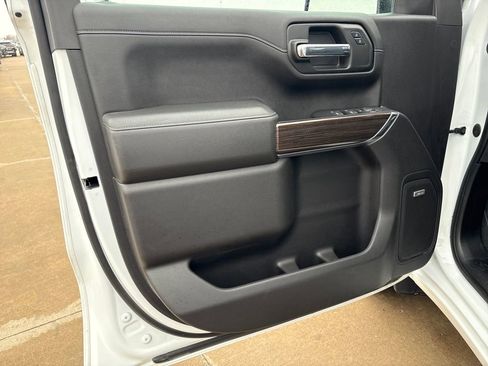 Used 2020 Chevrolet Silverado 1500 RST w/ All-Star Edition image 13