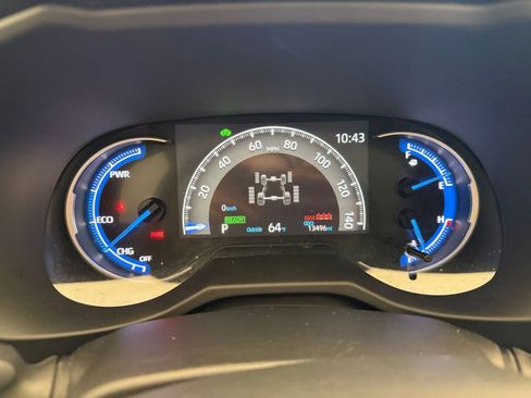 Used 2025 Toyota RAV4 LE image 44