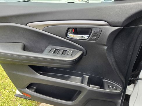 Used 2021 Honda Passport EX-L image 26