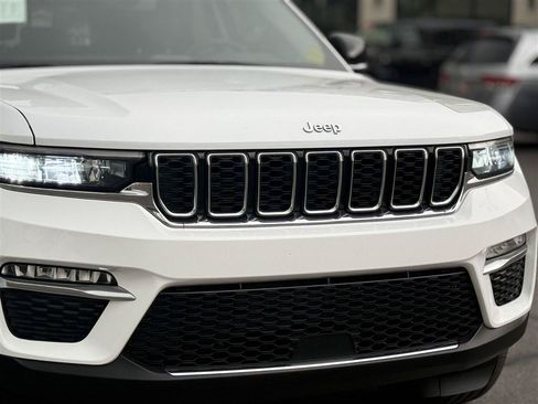 Used 2022 Jeep Grand Cherokee Limited 4xe AWD/4WD image 11