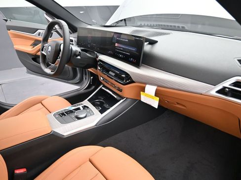 New 2026 BMW i4 eDrive40 w/ Premium Package RWD image 20