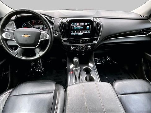 Used 2018 Chevrolet Traverse LT FWD image 15