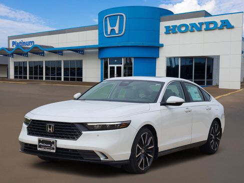 New 2026 Honda Accord Touring image 2
