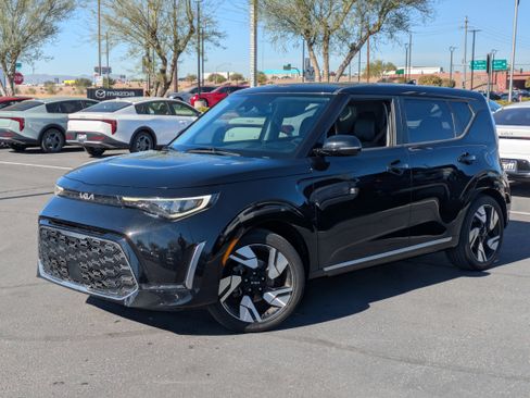 Certified 2024 Kia Soul GT-Line w/ GT-Line Technology Package image 33