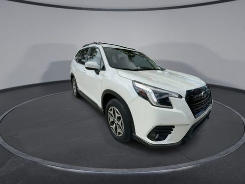 Certified 2023 Subaru Forester Premium image 2